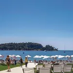 Апартаменты Lovely In With Wifi *